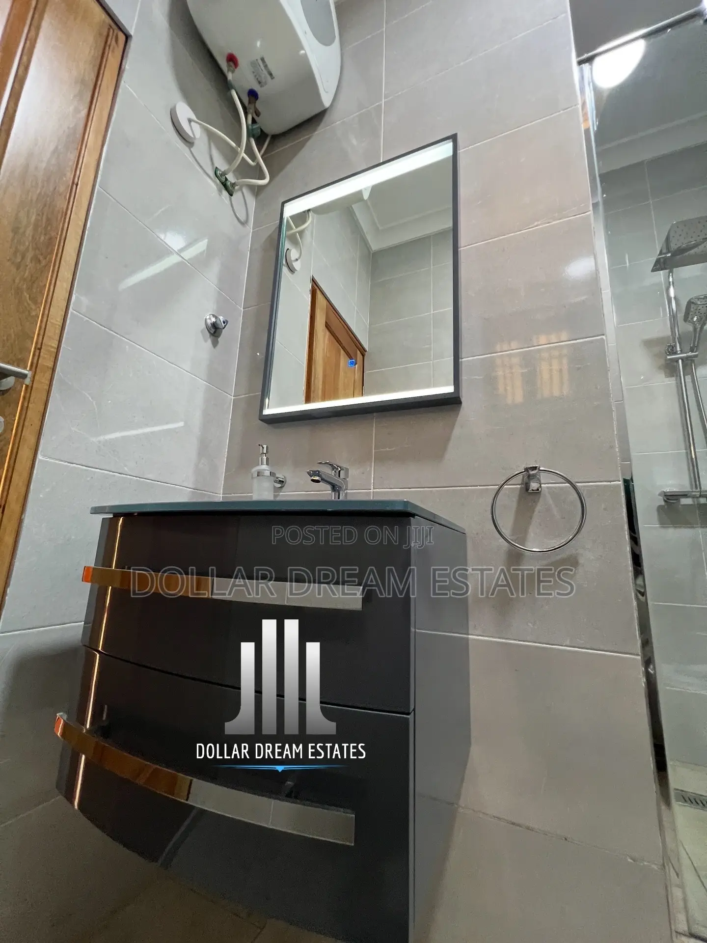 3bdrm House in Adenta for rent