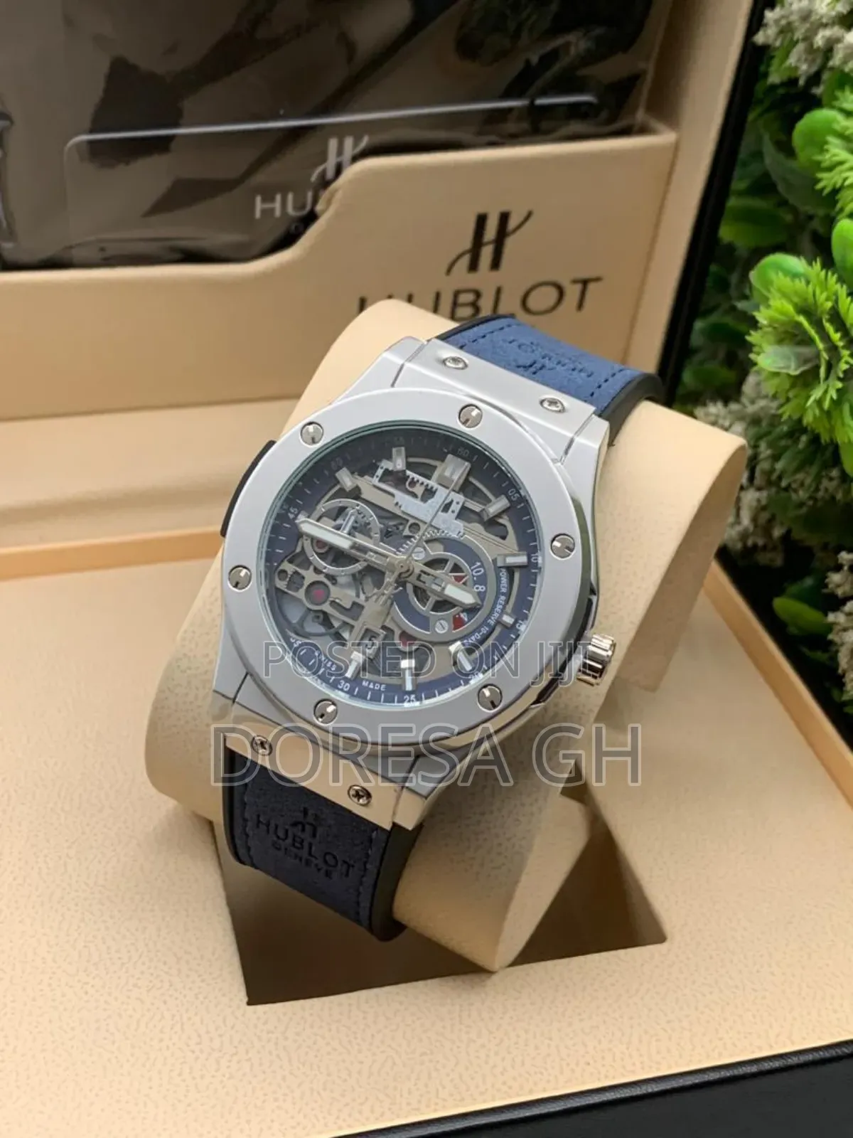 Hublot Leather Watch – Men’S Unisex Luxury Watch in Ghana