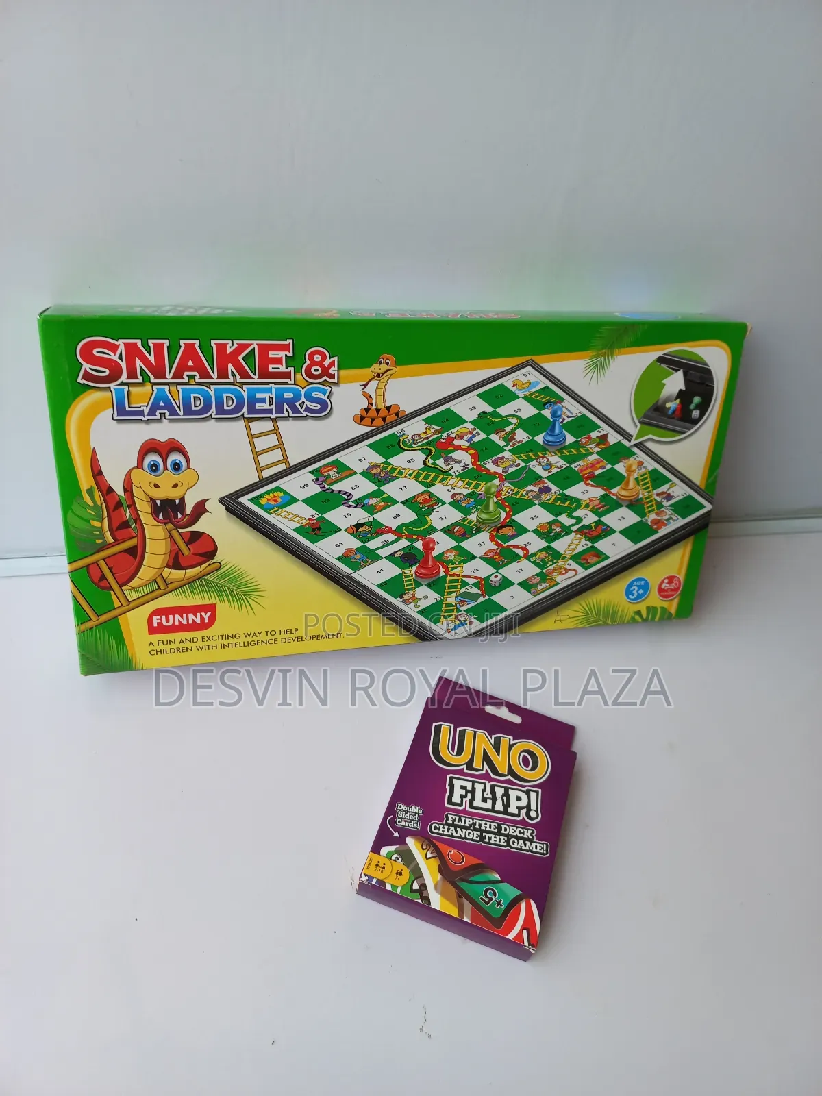 Uno + Snake and Ladders