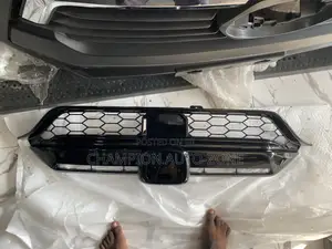 Honda Cr-v 2020-2021-2022 Top Grille / Shells