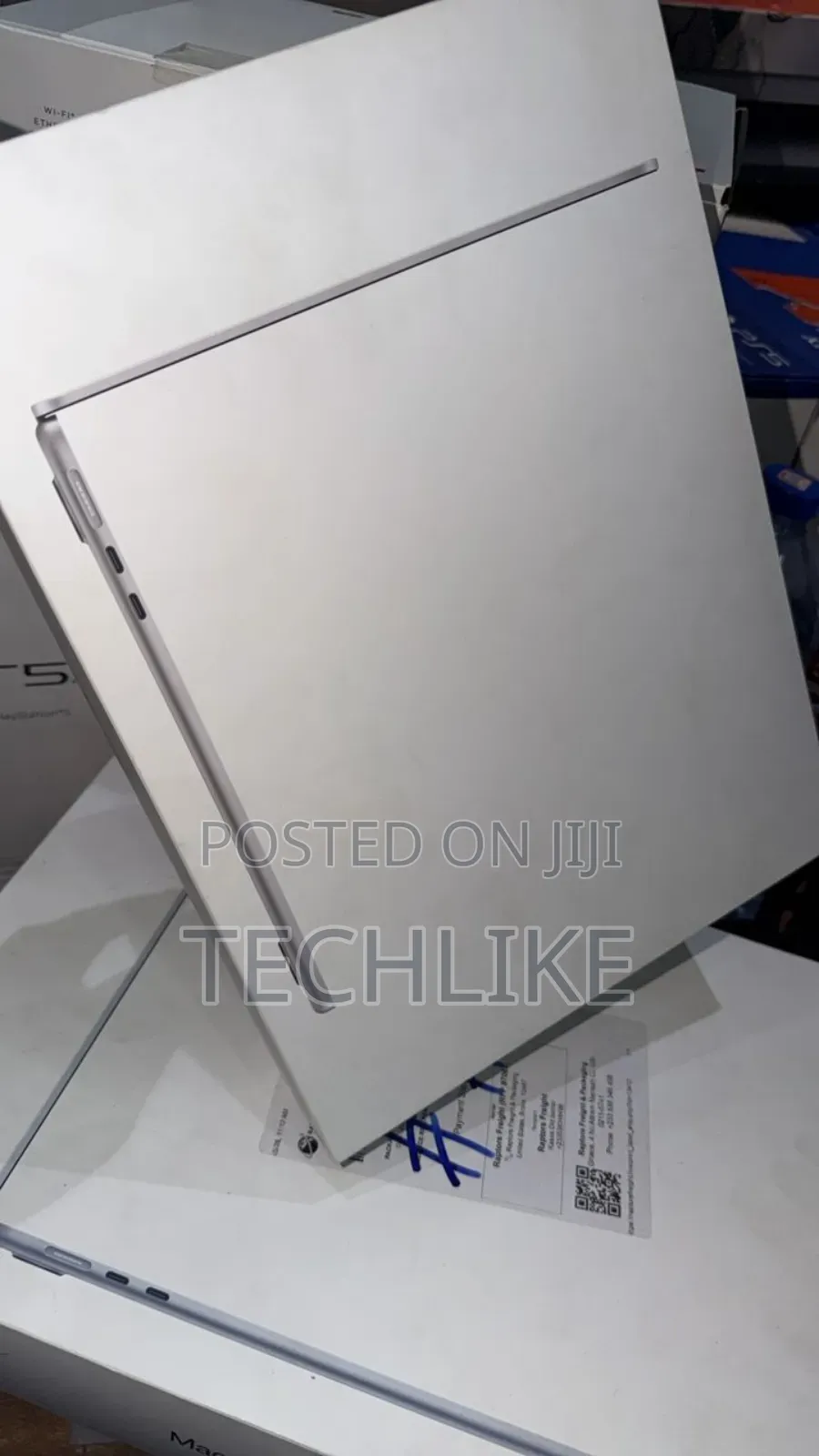 New Laptop Apple MacBook Air 2025 M4 13-inch 16GB Apple M4 SSD 1T