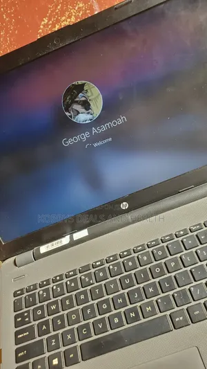 Laptop HP 15 4GB Intel Celeron HDD+SSD 250GB