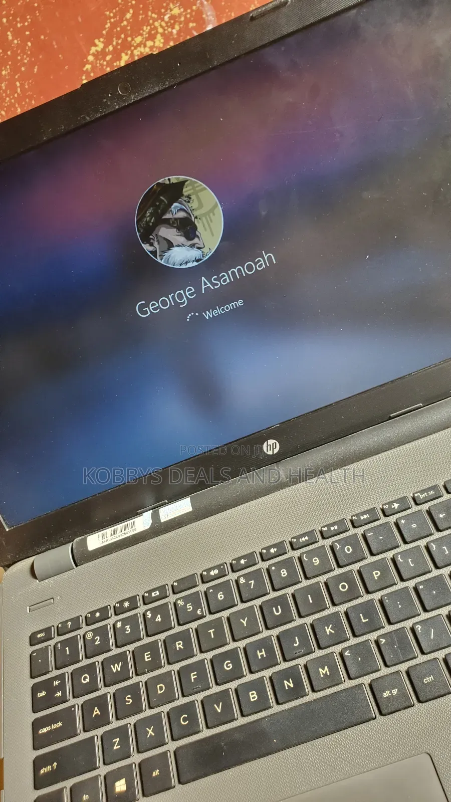 Laptop HP 15 4GB Intel Celeron HDD+SSD 250GB