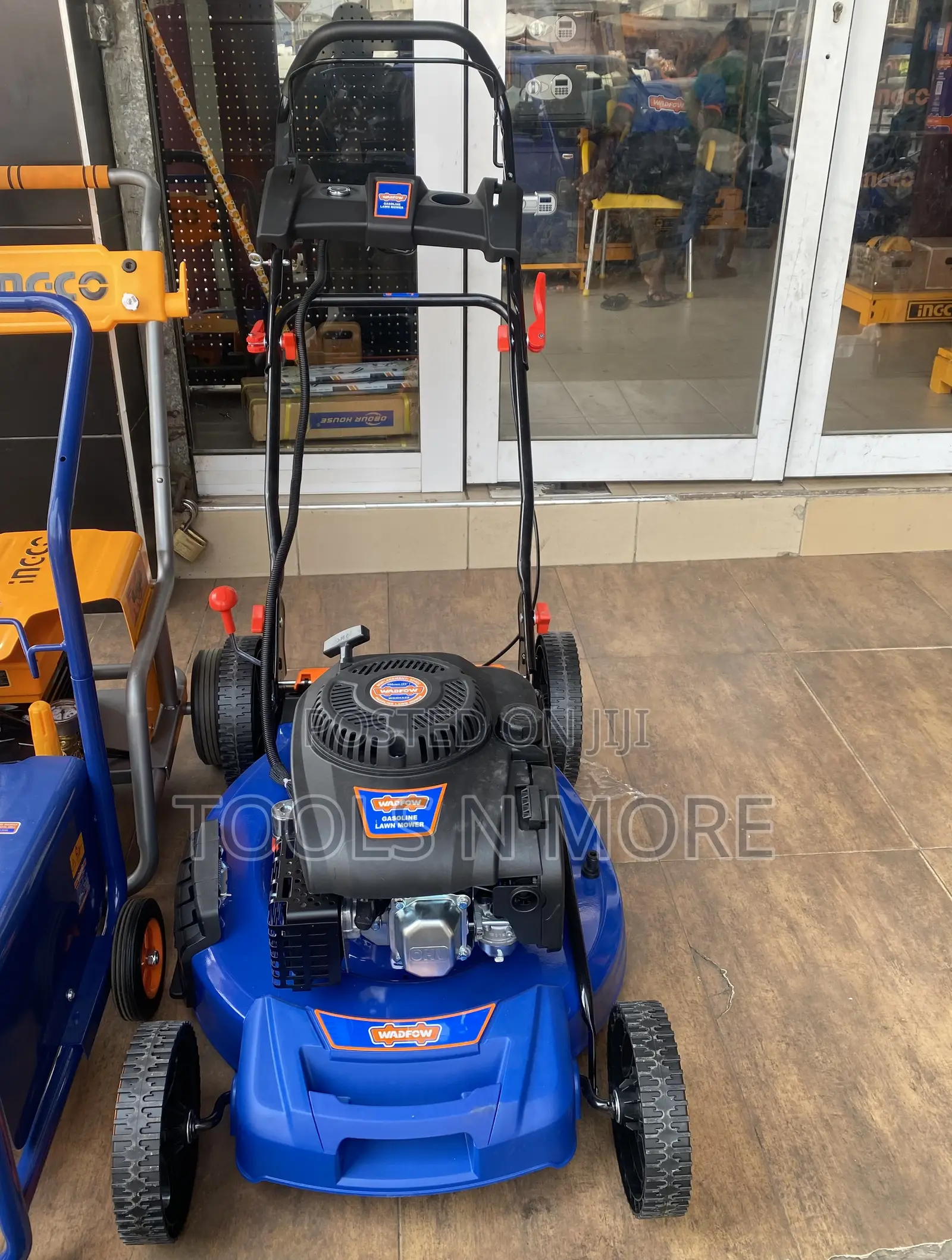 Wadfow Self Propelled Gasoline Lawn Mower 4.4hp