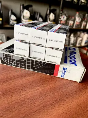 Mopar Sp000zfr5n Spark Plugs for (Dodge Jeep)