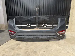 Hyundai Santa Fe 2020 Back/Bumper Complete