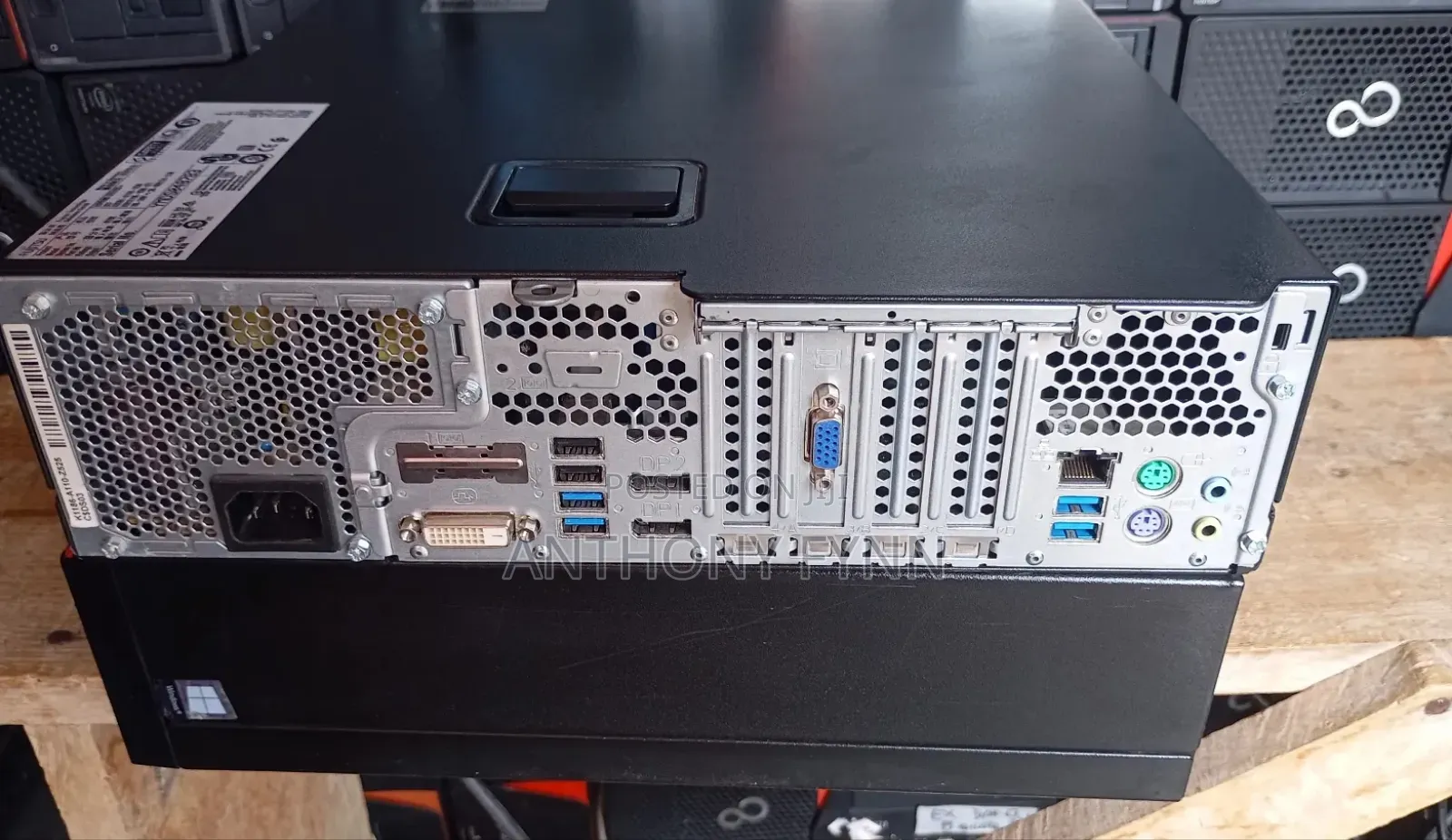 Desktop Computer Fujitsu Esprimo D757/E85+ 4GB Intel Core i3 HDD 500GB