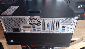 Desktop Computer Fujitsu Esprimo D757/E85+ 4GB Intel Core i3 HDD 500GB