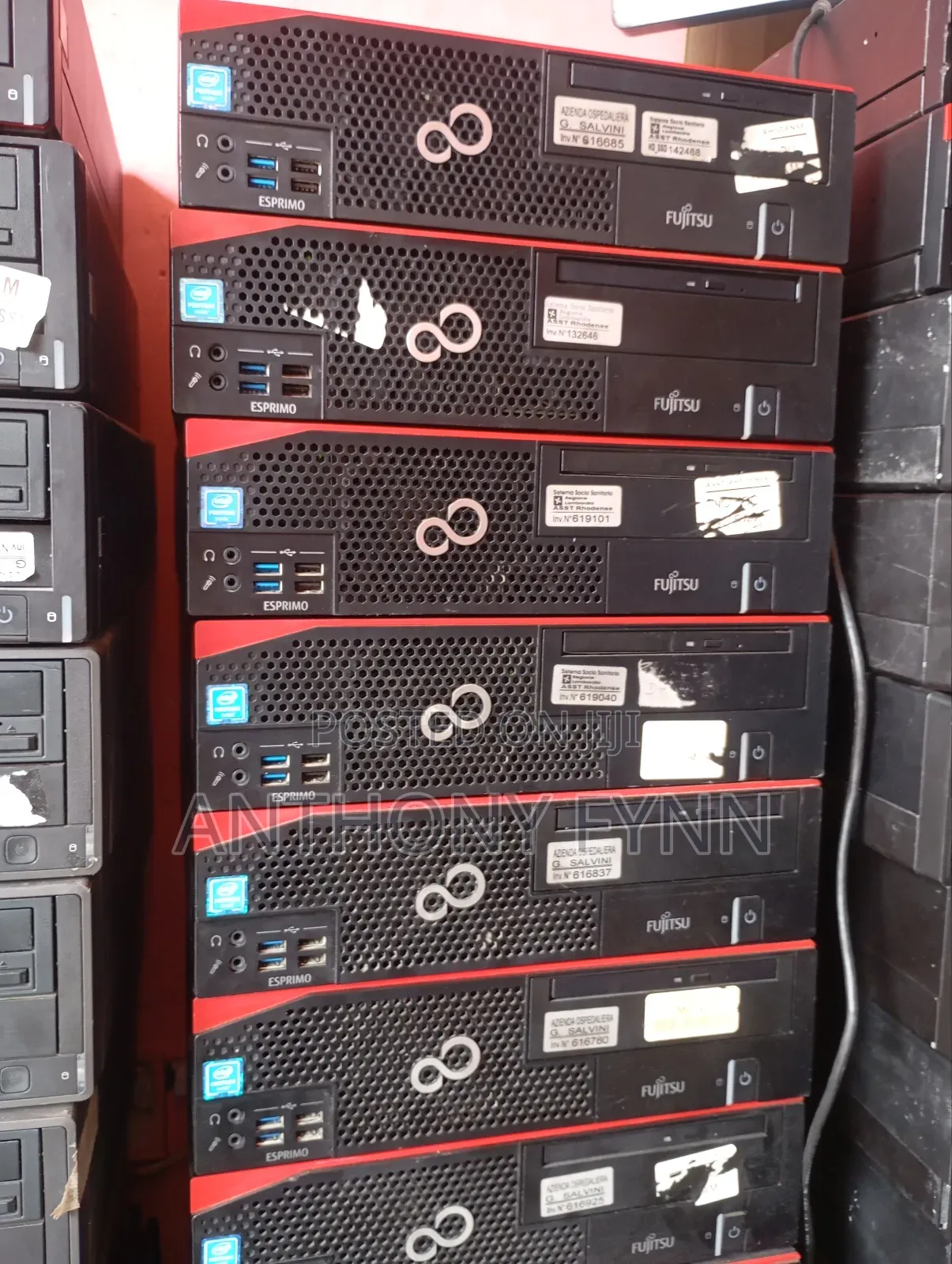 Fujitsu Esprimo D556/2/E85+ 4GB Intel Pentium HDD 320GB