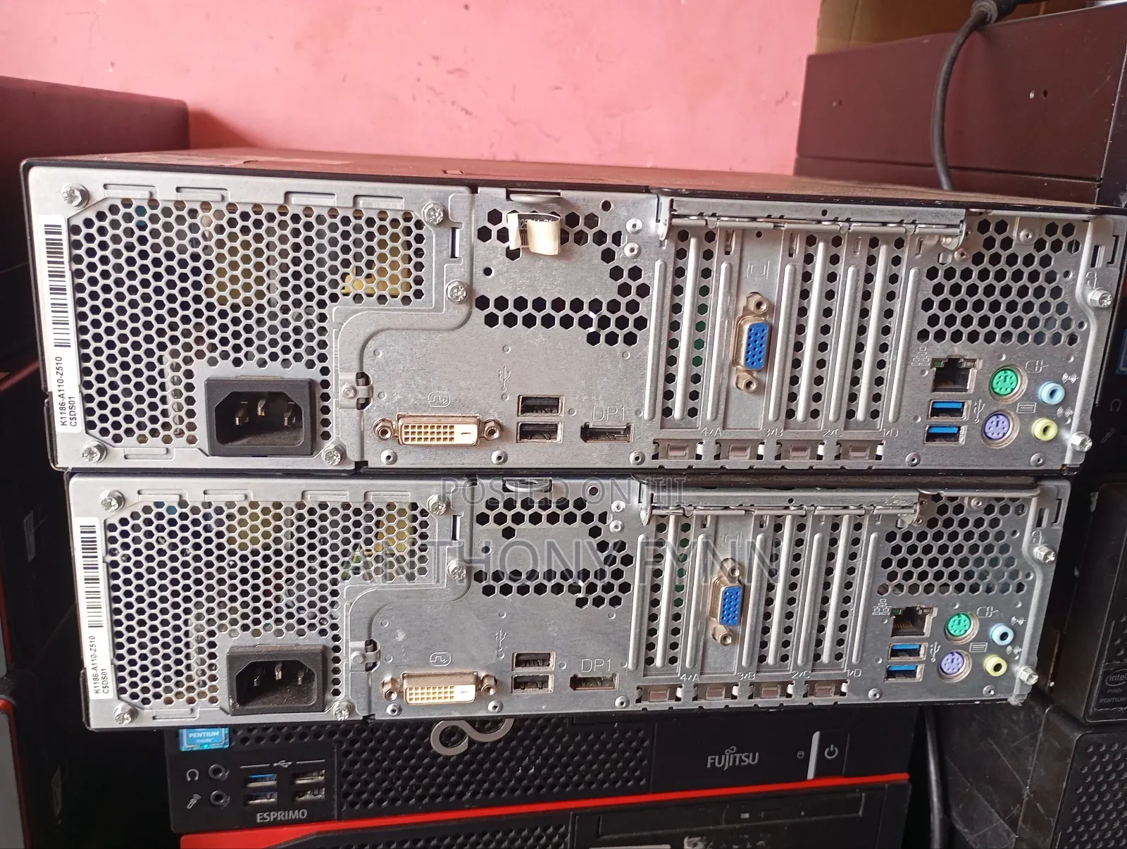 Fujitsu Esprimo D556/2/E85+ 4GB Intel Pentium HDD 320GB
