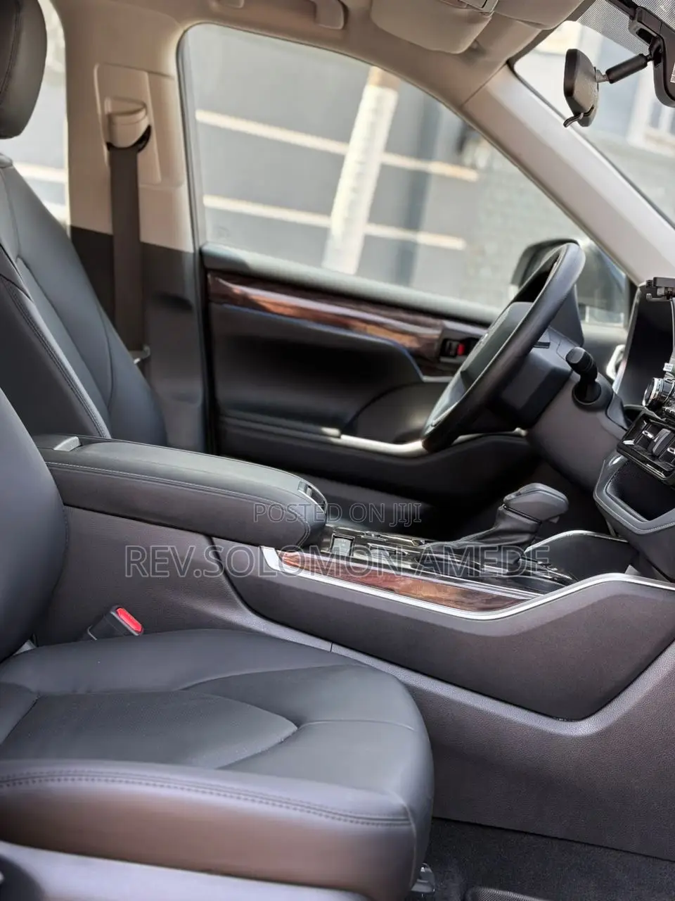 Toyota Highlander 2022 Black
