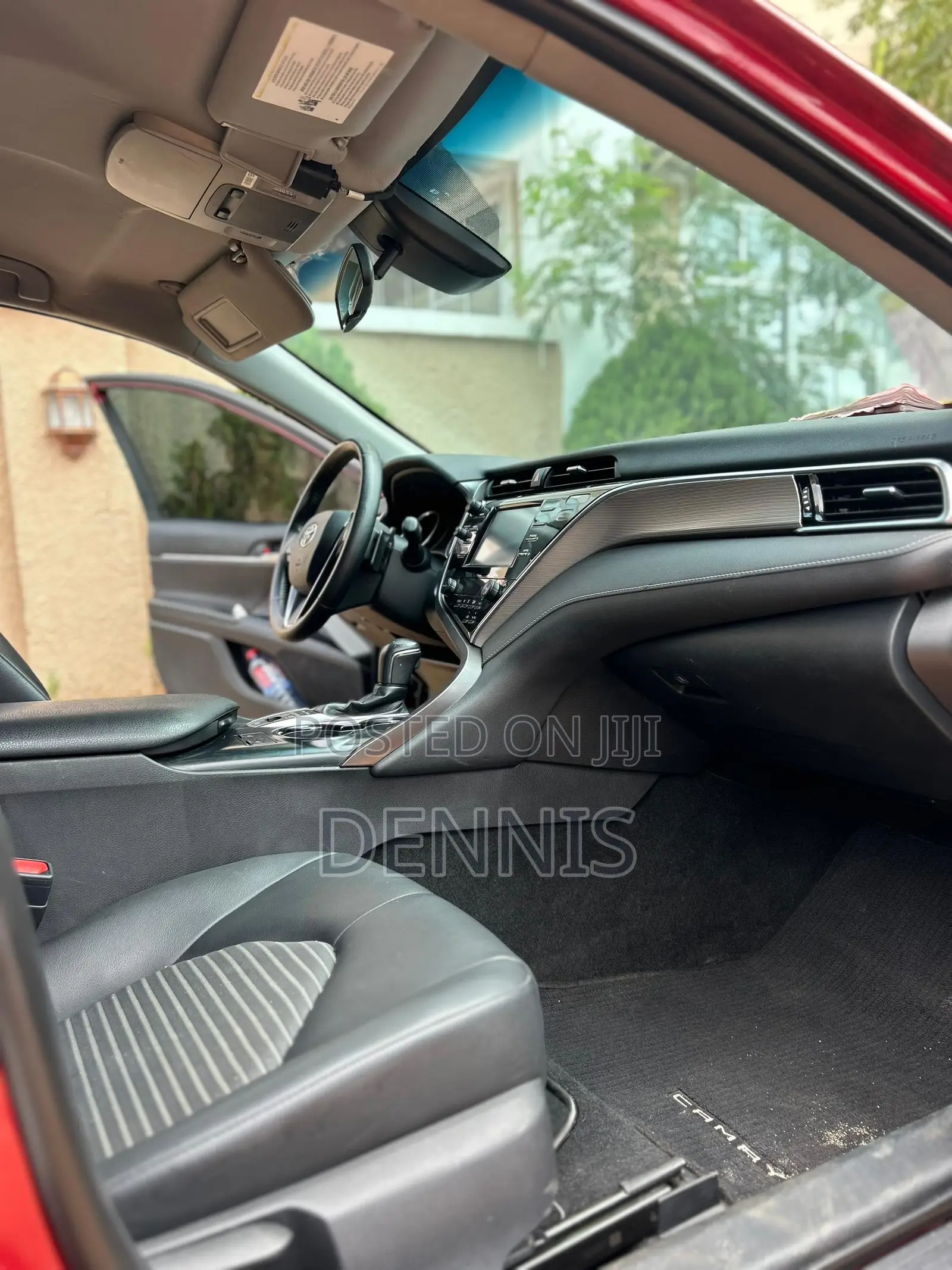 Toyota Camry SE FWD (2.5L 4cyl 8AM) 2018 Burgundy