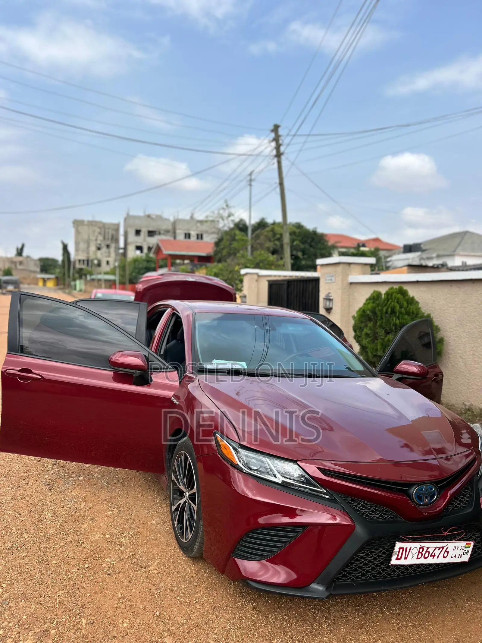 Toyota Camry SE FWD (2.5L 4cyl 8AM) 2018 Burgundy
