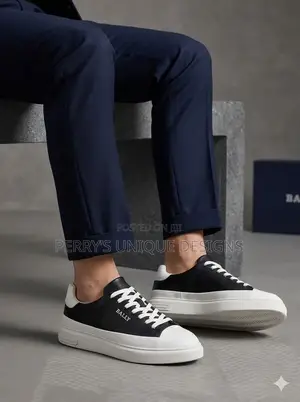 Classic Urban Lace-Up Casual Sneakers - Black and White