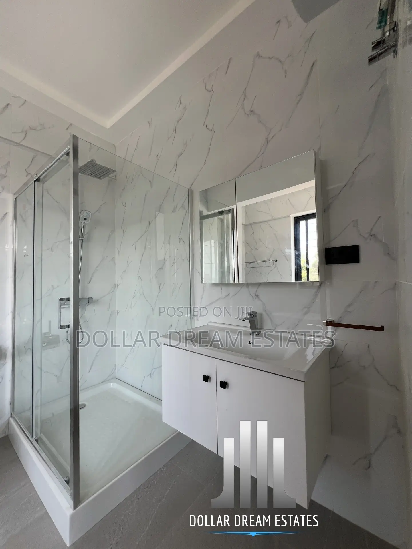 3bdrm House in West Legon for sale