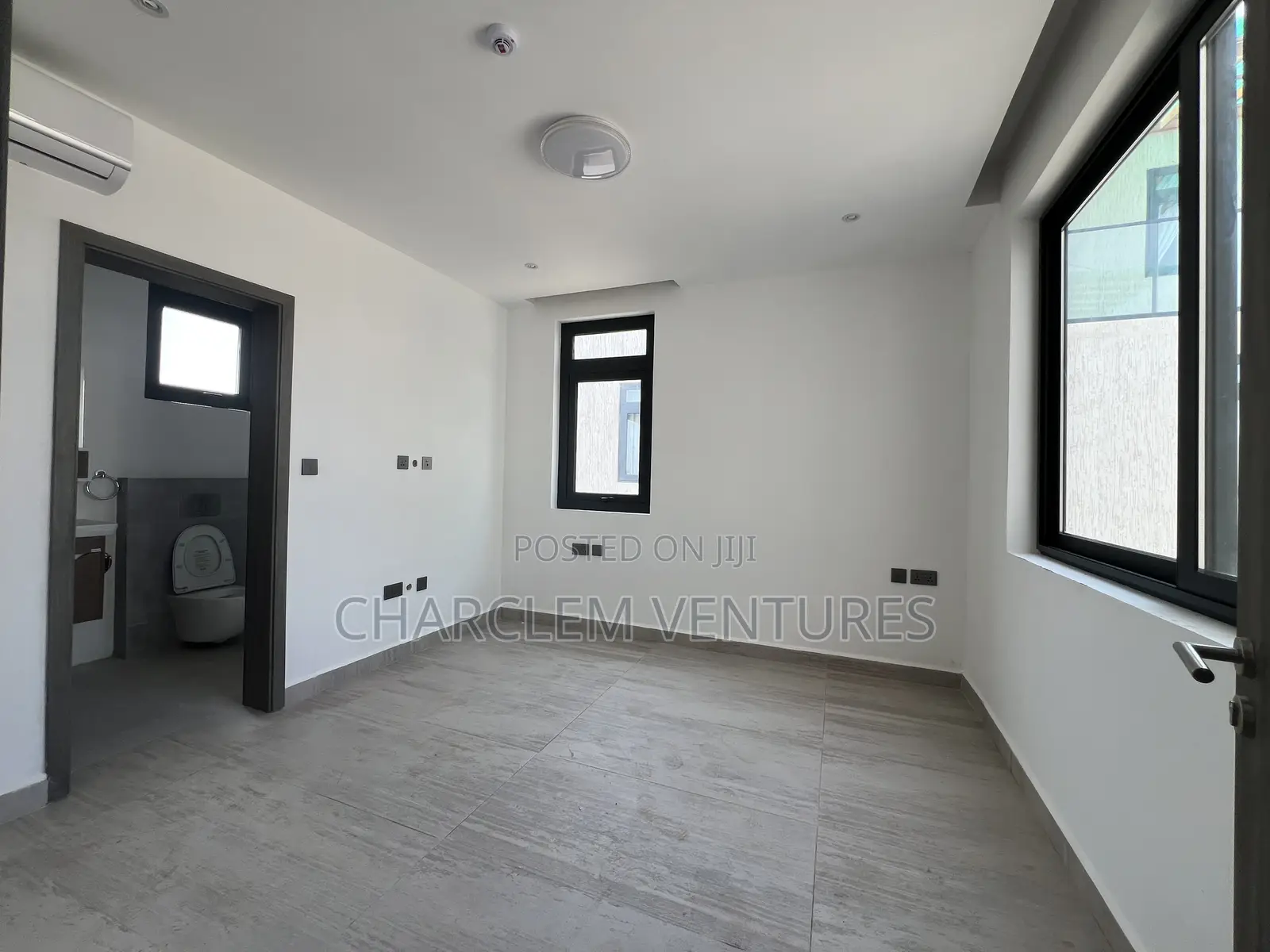 5bdrm Townhouse / Terrace in Charclem Ventures, East Legon for rent