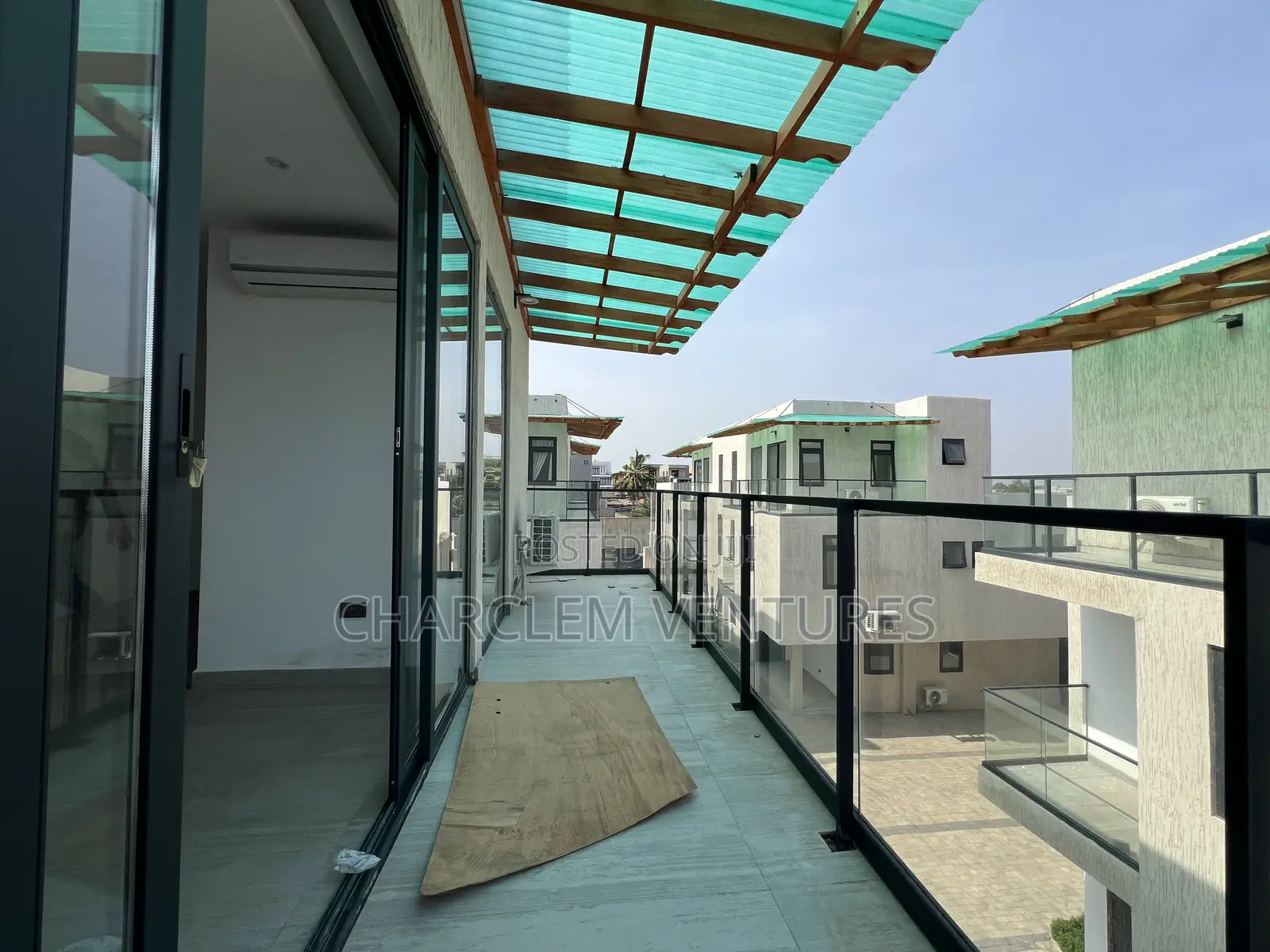 5bdrm Townhouse / Terrace in Charclem Ventures, East Legon for rent