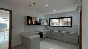 4bdrm House in Dworwulu for rent