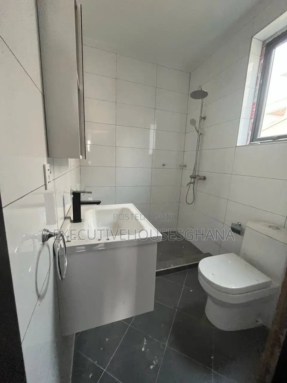 2bdrm Apartment in East Legon for rent