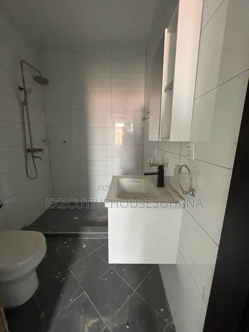 2bdrm Apartment in East Legon for rent