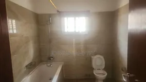 5bdrm House in Abelemkpe Estate for rent