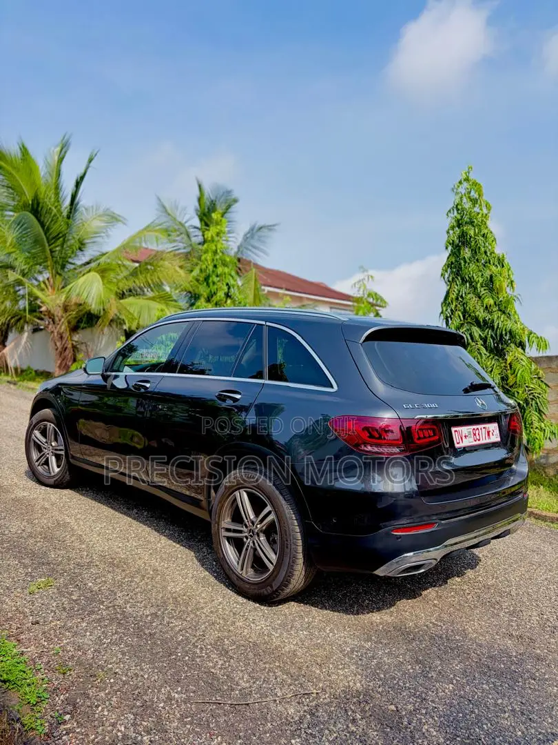 Mercedes-Benz GLC-Class 2021 Black