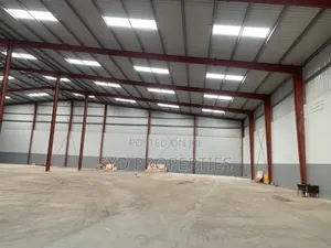2000sqm Warehouse With a 3 Bedroom Apt Office at Tema Community 25