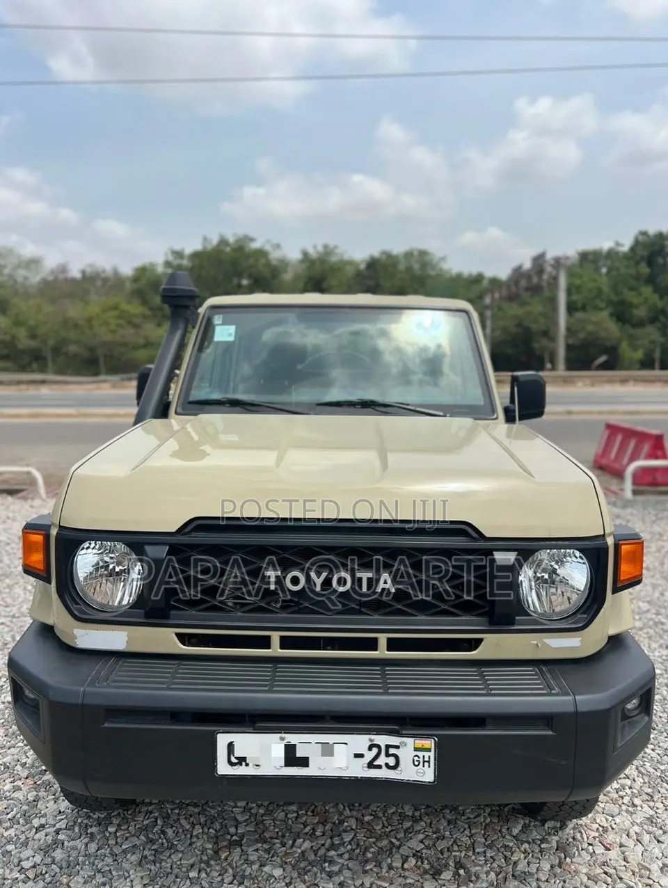 Toyota Land Cruiser 79 Series 2025 Beige