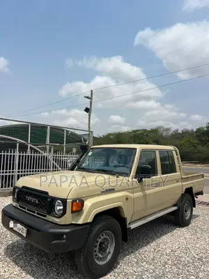 Toyota Land Cruiser 79 Series 2025 Beige