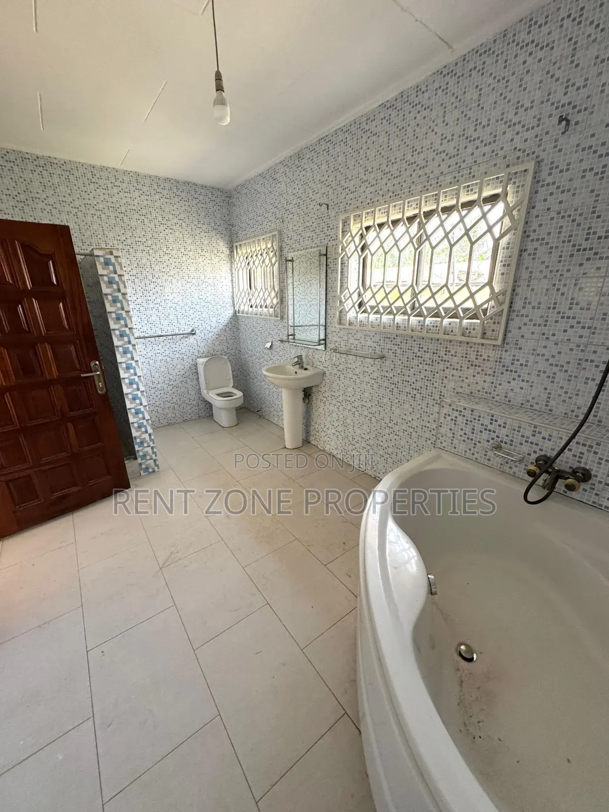 4bdrm House in Achimota for rent