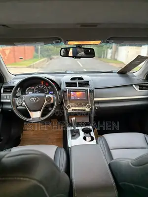 Toyota Camry SE 4dr Sedan (2.5L 4cyl 6A) 2014 Black