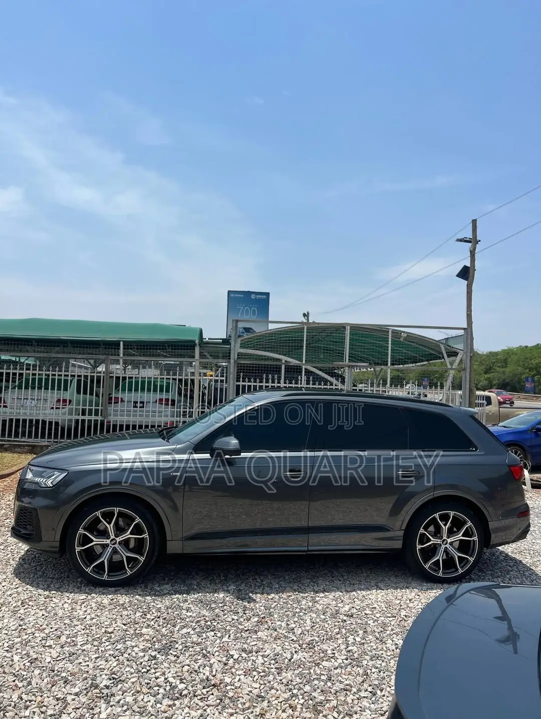 Audi Q7 2021 Gray