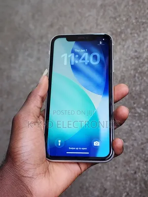 Apple iPhone 11 128 GB White