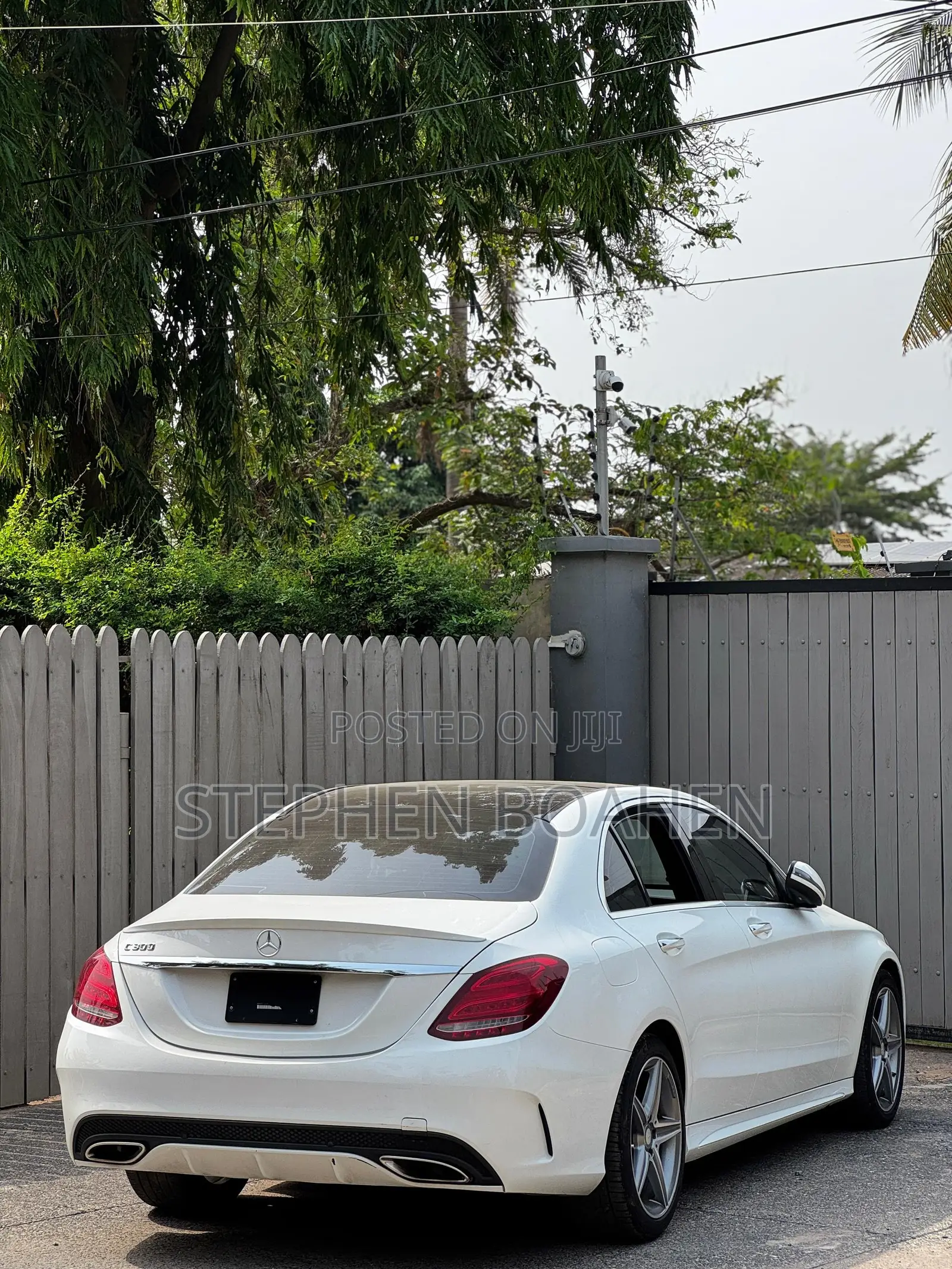 Mercedes-Benz C300 Base 4Matic Sedan AWD (2.0L 4cyl 7A) 2017 White