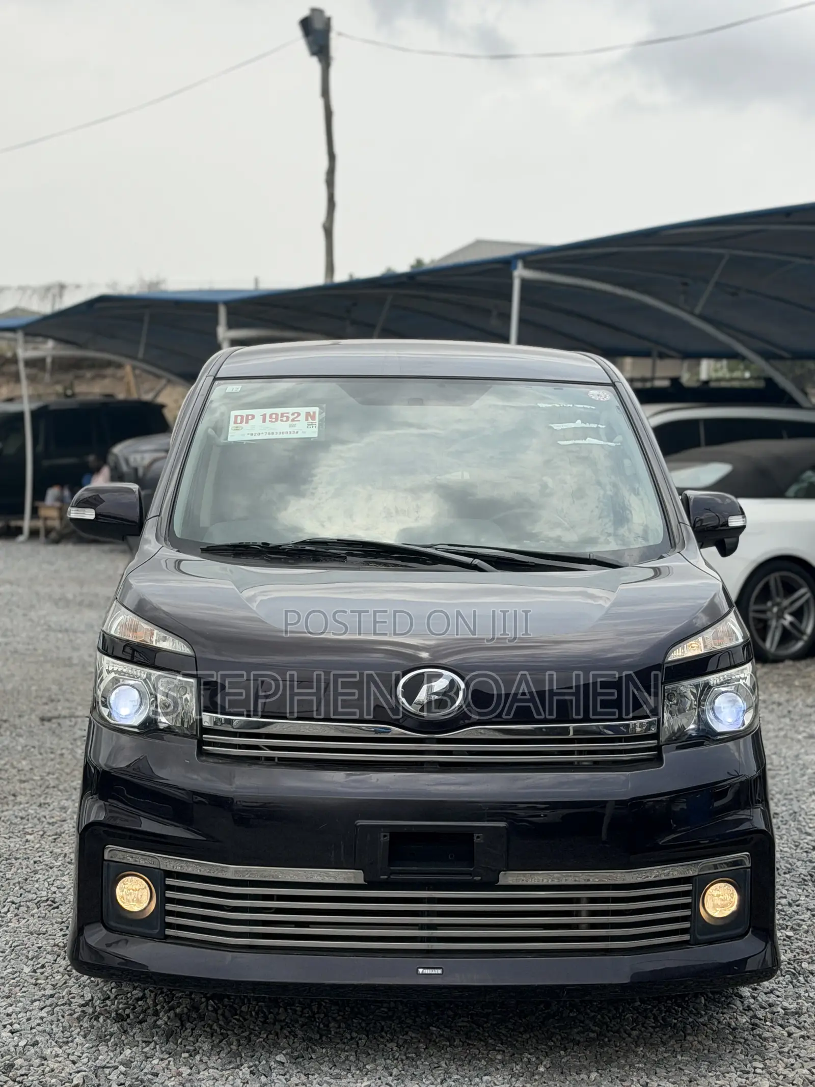 Toyota Voxy SV Premium 2014 Black