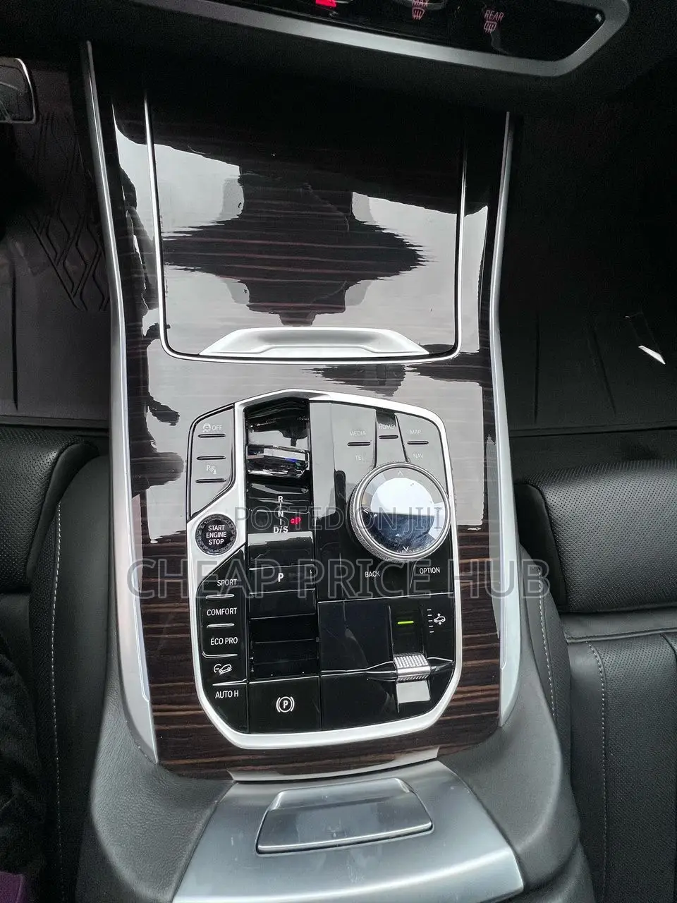 BMW X7 M60i 2023 White