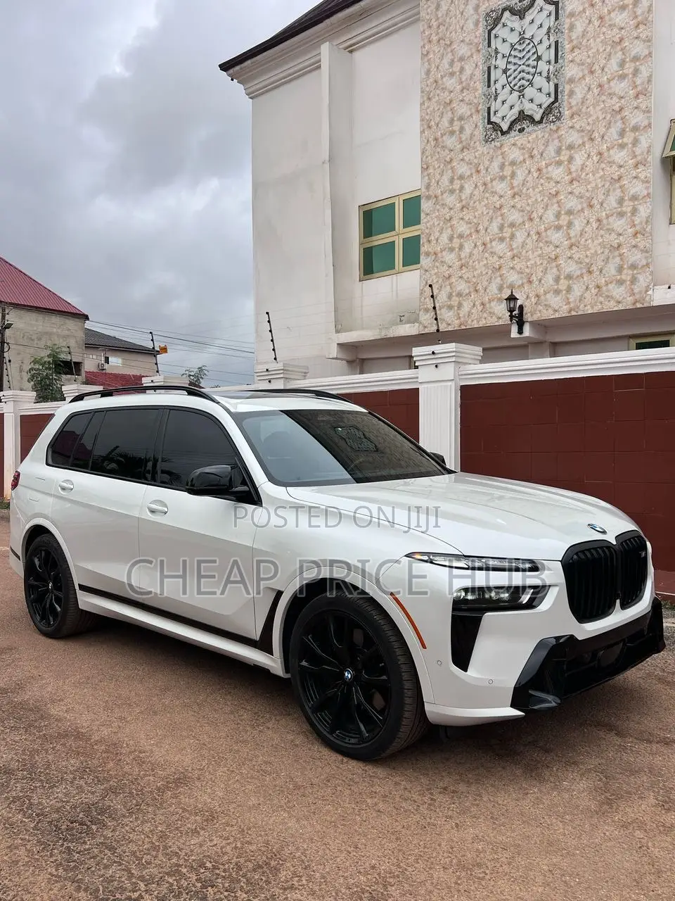 BMW X7 M60i 2023 White