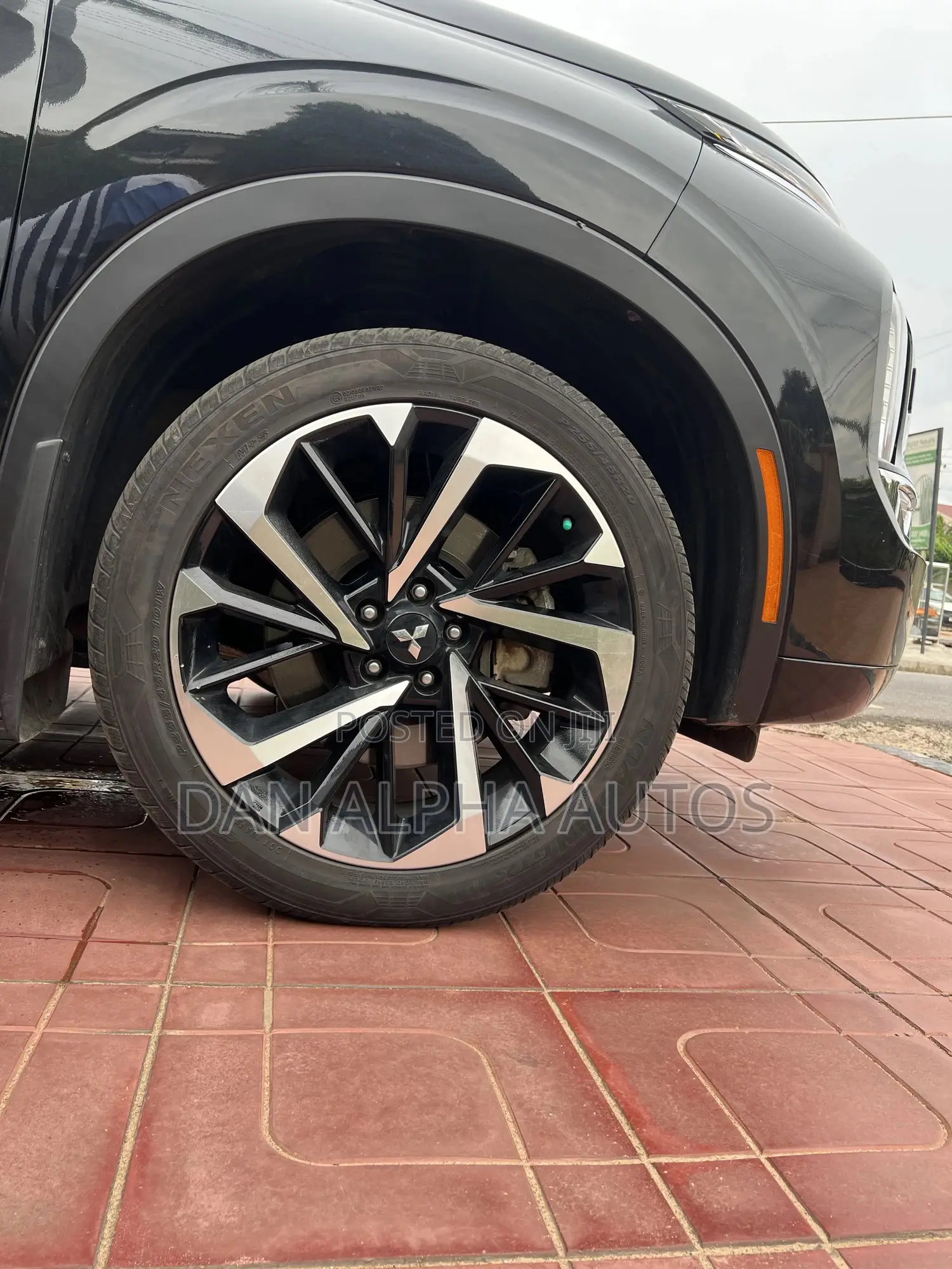 Mitsubishi Outlander SEL 2024 Black