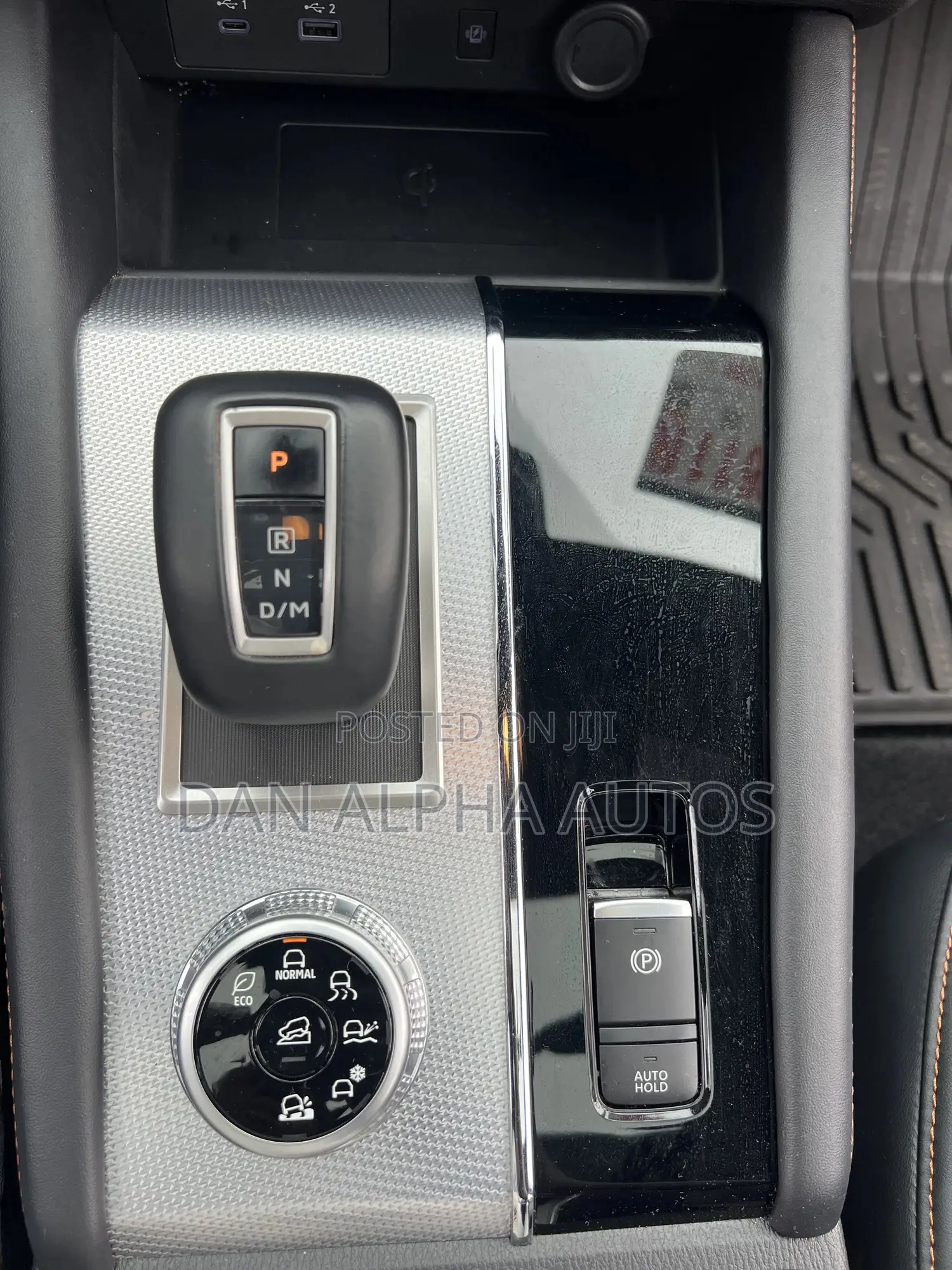 Mitsubishi Outlander SEL 2024 Black