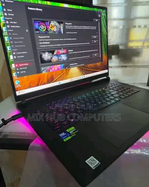 New Laptop Asus ROG Strix G17 16GB Intel Core Ultra 9 SSD 1T