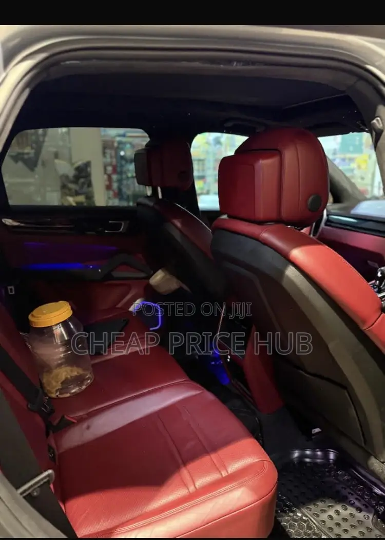 Porsche Cayenne Turbo AWD 2020 Gray