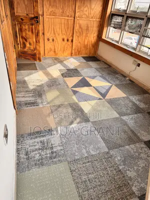 Modernized Woolen Carpet Tiles