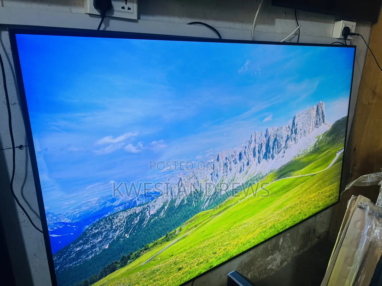 Samsung Tv 75’Inches