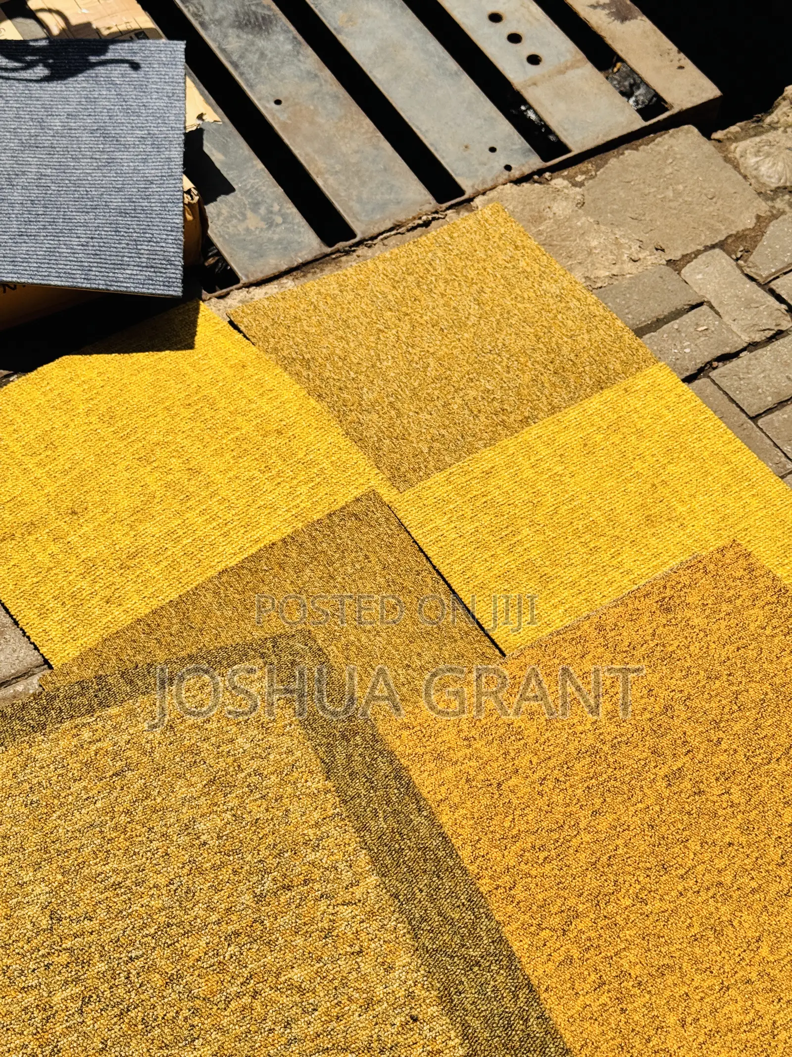 Woolen Carpet Tiles