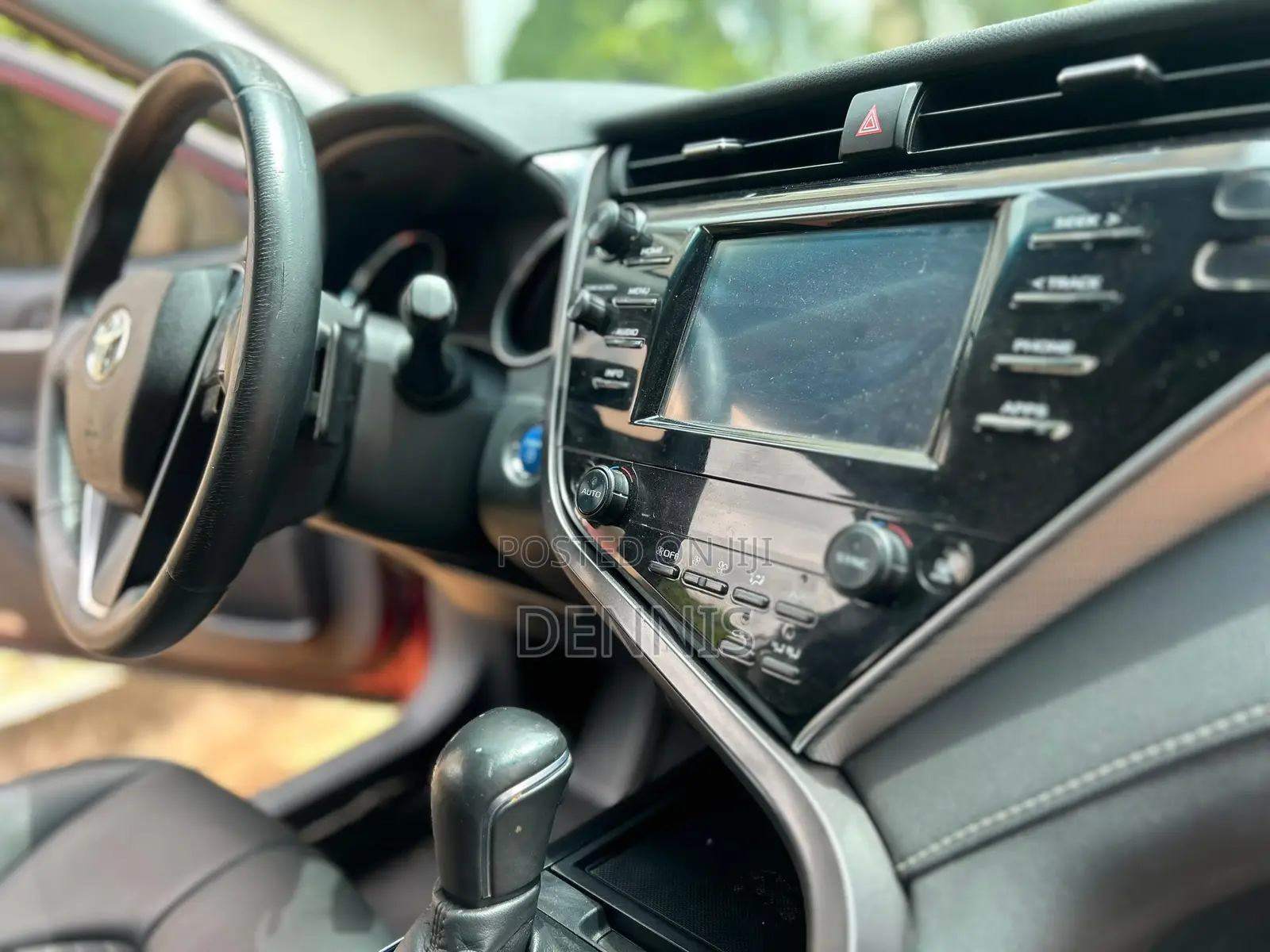Toyota Camry SE FWD (2.5L 4cyl 8AM) 2018 Burgundy