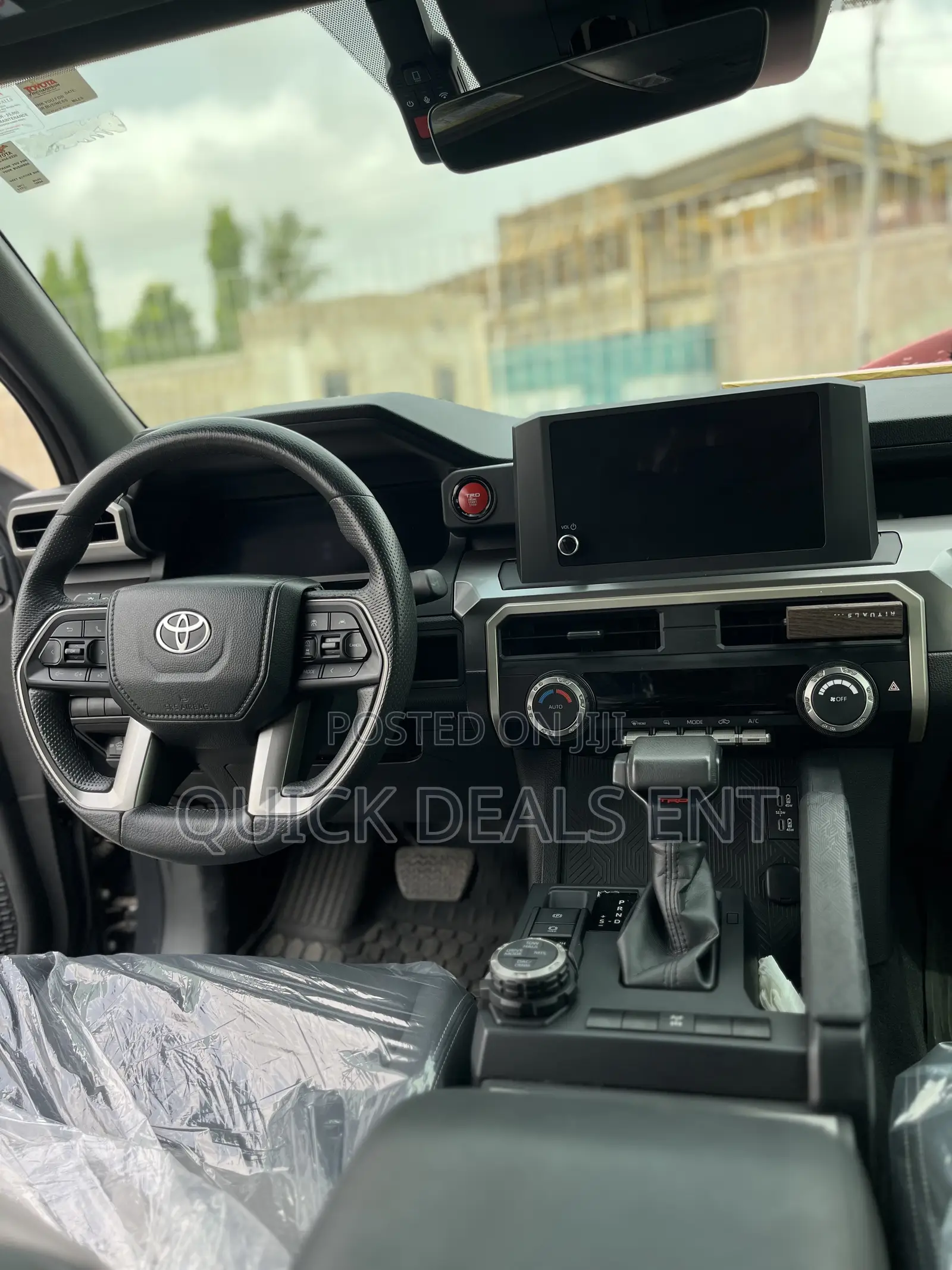 Toyota Tacoma SR5 Double Cab 6' Bed AT 2024 Gray