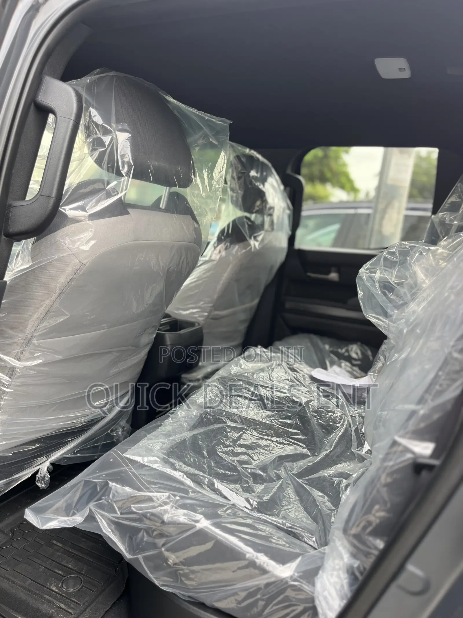 Toyota Tacoma SR5 Double Cab 6' Bed AT 2024 Gray