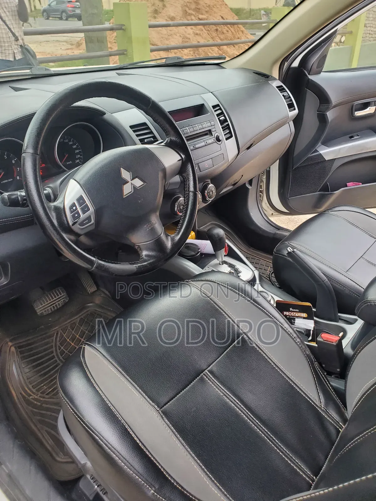 Mitsubishi Outlander 2.4 PHEV AWD 2013 White