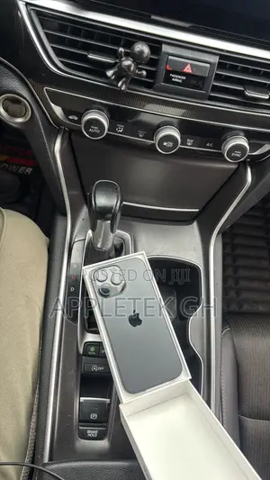 Apple iPhone 16 Pro Max 1 TB Black
