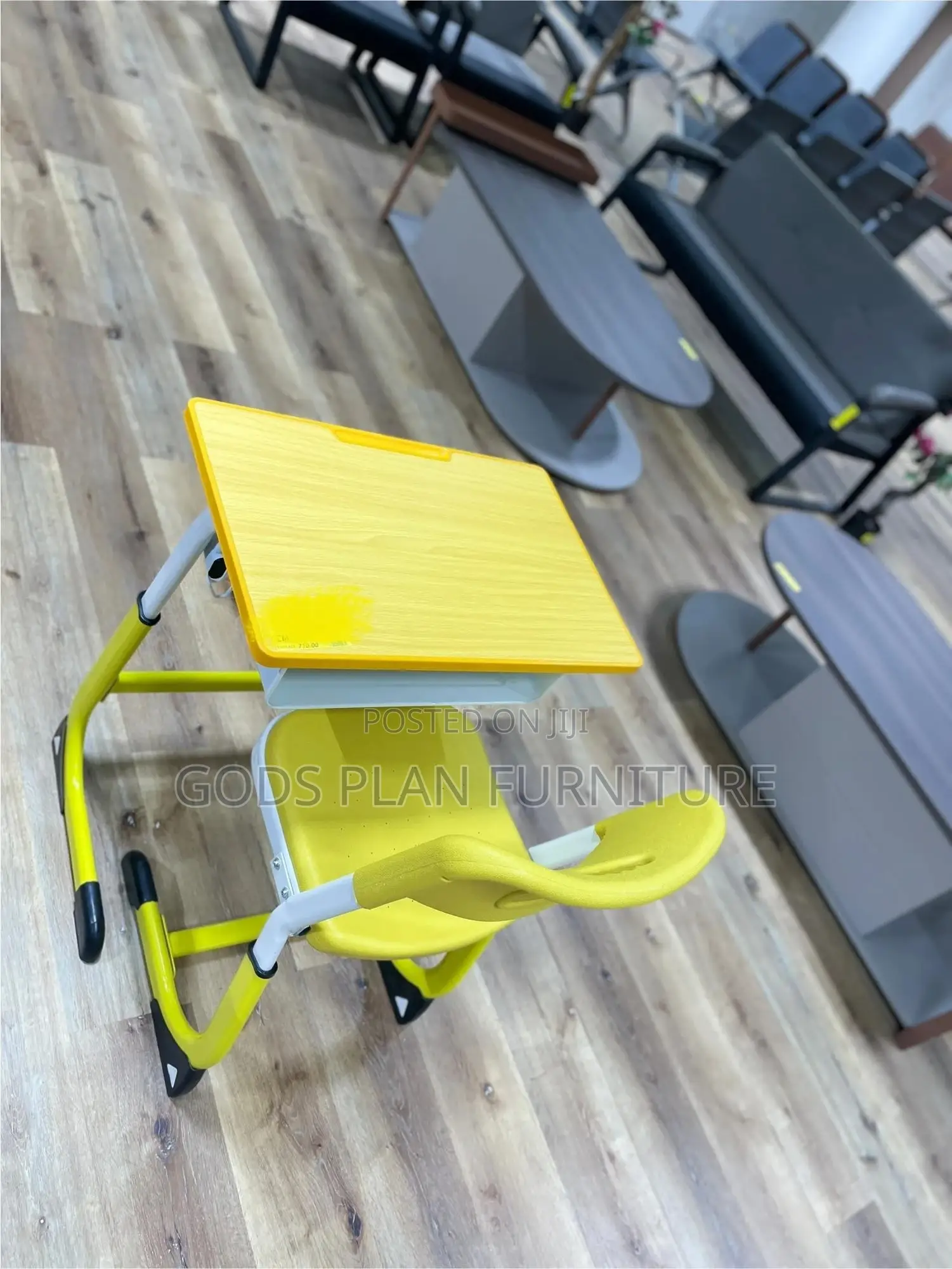 Students Desk